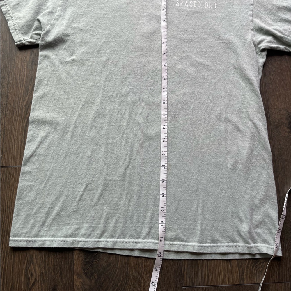 Threadless 'Spaced Out' Tee - Picture 6 of 8